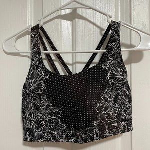 Lululemon Energy Bra black & white size 6